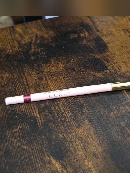 Gucci Other - Gucci Eye Liner